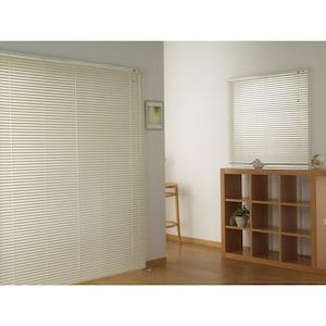 光を調整できるアルミブラインドの商品写真