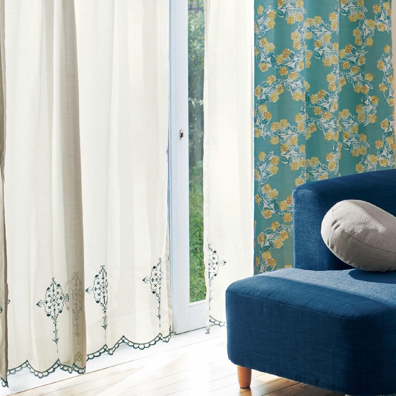 刺繍スカラップのUVカット・遮像ボイルカーテンの商品写真