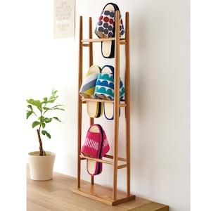 オーク材のスリッパラックの商品写真