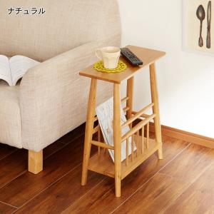 オーク材のサイドテーブルの商品写真