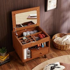 丸みが可愛いコンパクトドレッサーの商品写真