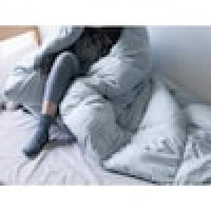 羽毛のようにあたたかい洗える抗菌防臭防ダニ掛け布団の商品写真