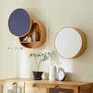 月の満ち欠けのように回して開ける壁面ラックの商品写真