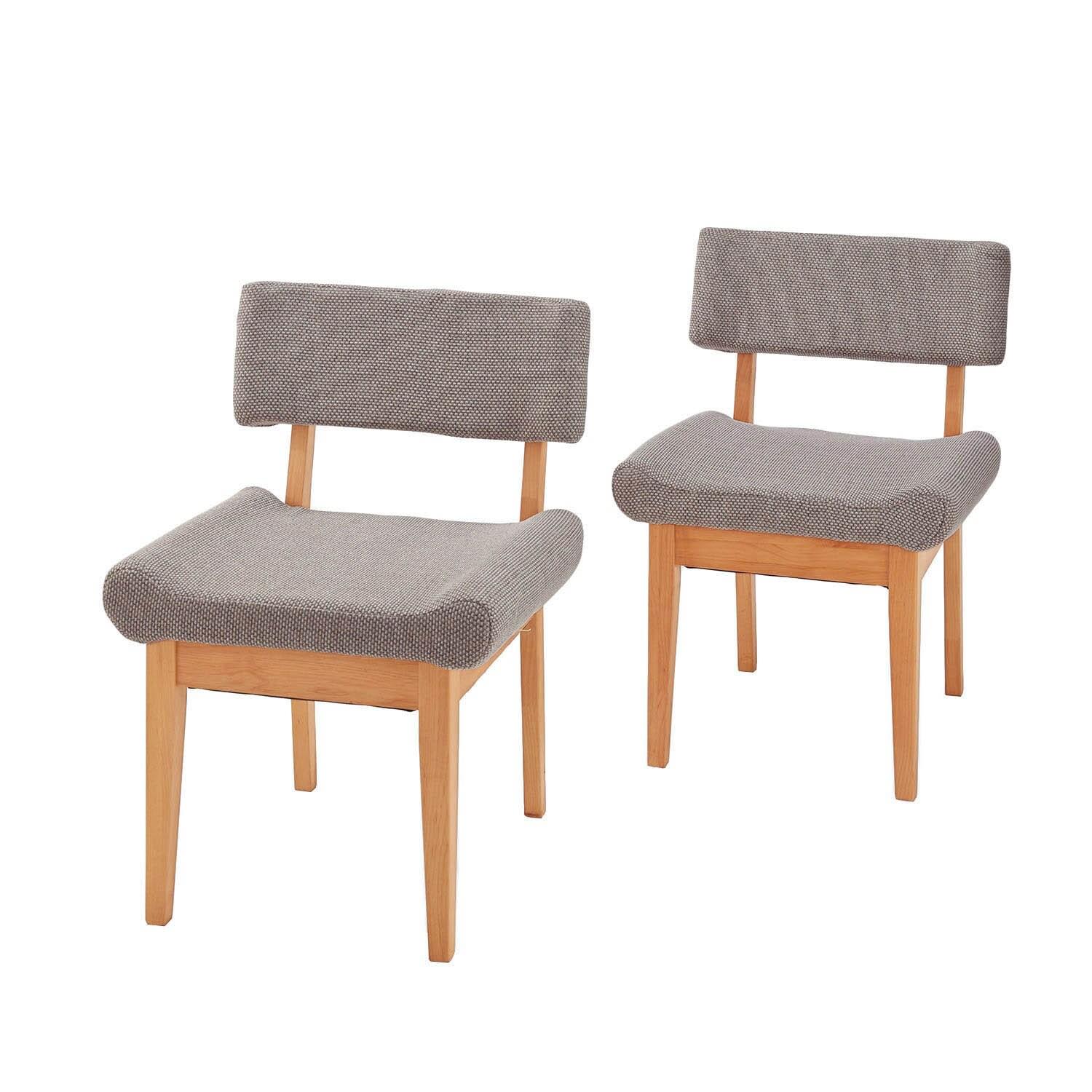 あたたかみのあるアルダー材のダイニングチェアの商品写真