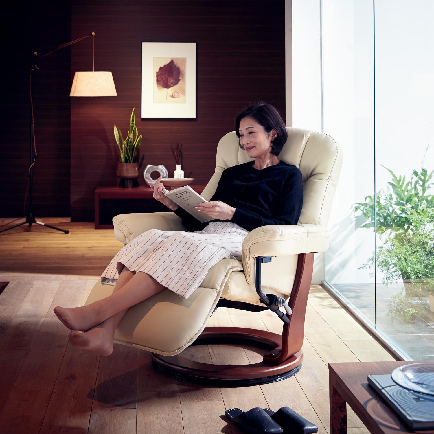 パーソナルフルリクライニングチェアの商品写真