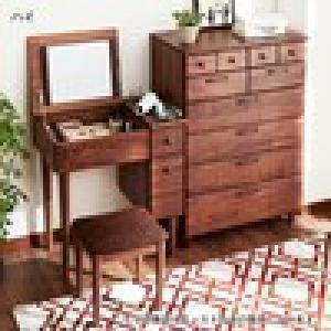 ウォルナット材のチェストの商品写真