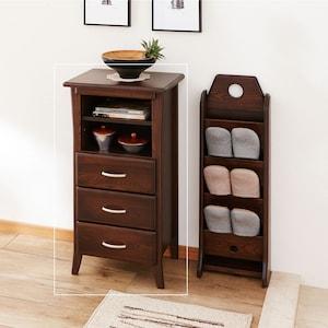 ニレ材のスリムチェストの商品写真