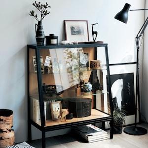 コレクションキャビネットの商品写真