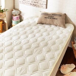 アース製薬×西川リビング 防ダニ加工不織布入り敷きパッド(お昼寝・ジュニア)の商品写真