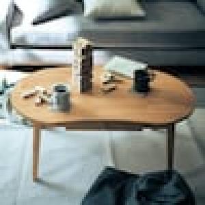 天然木アルダー材をつかった引出し付きコンパクトリビングローテーブルの商品写真