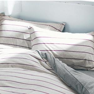 【4月27日までまとめ買いでお得】 オーガニックコットンを使った天竺ニットの枕カバー2枚セットの商品写真