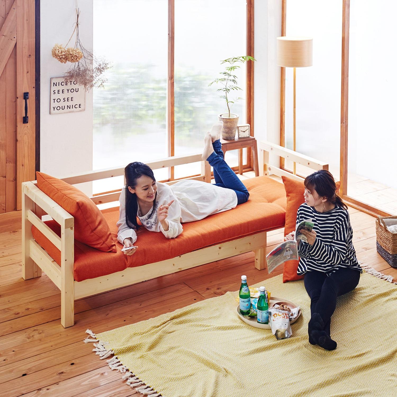 ログハウス調伸長式ソファーベッド[床面すのこベットタイプ]の商品写真