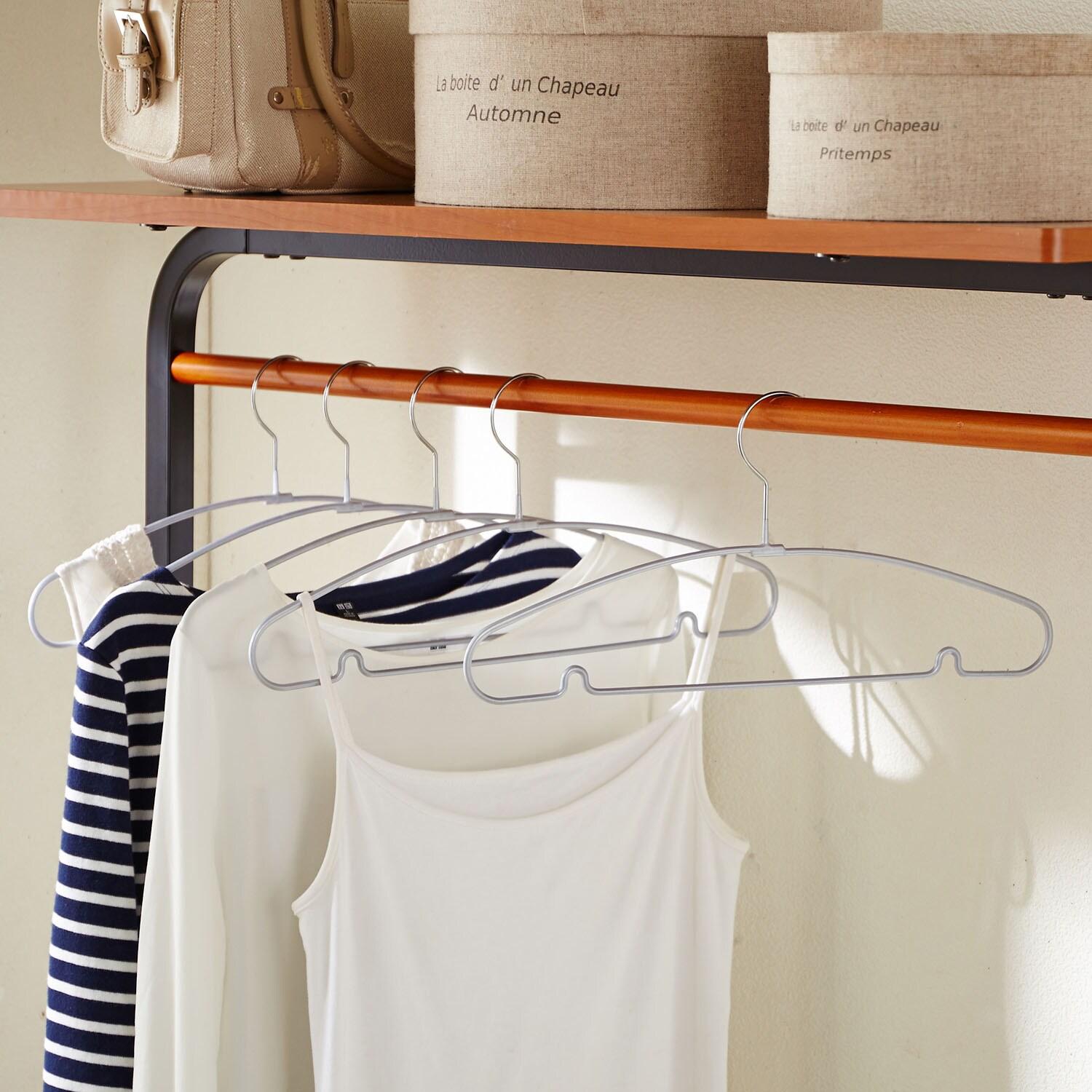 すべりにくい ハンガー10本セットの商品写真