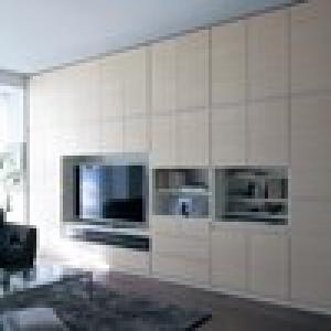 まるで造り付け家具のような壁面キャビネットの商品写真