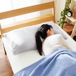 ふわふわタッチのワイド洗える枕 【幅90cmでよく寝返りを打つ方にぴったり】の商品写真