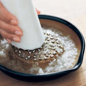 軽い力ですりおろせる陶器の大根おろし器 <小/中/大/小中セット>の商品写真