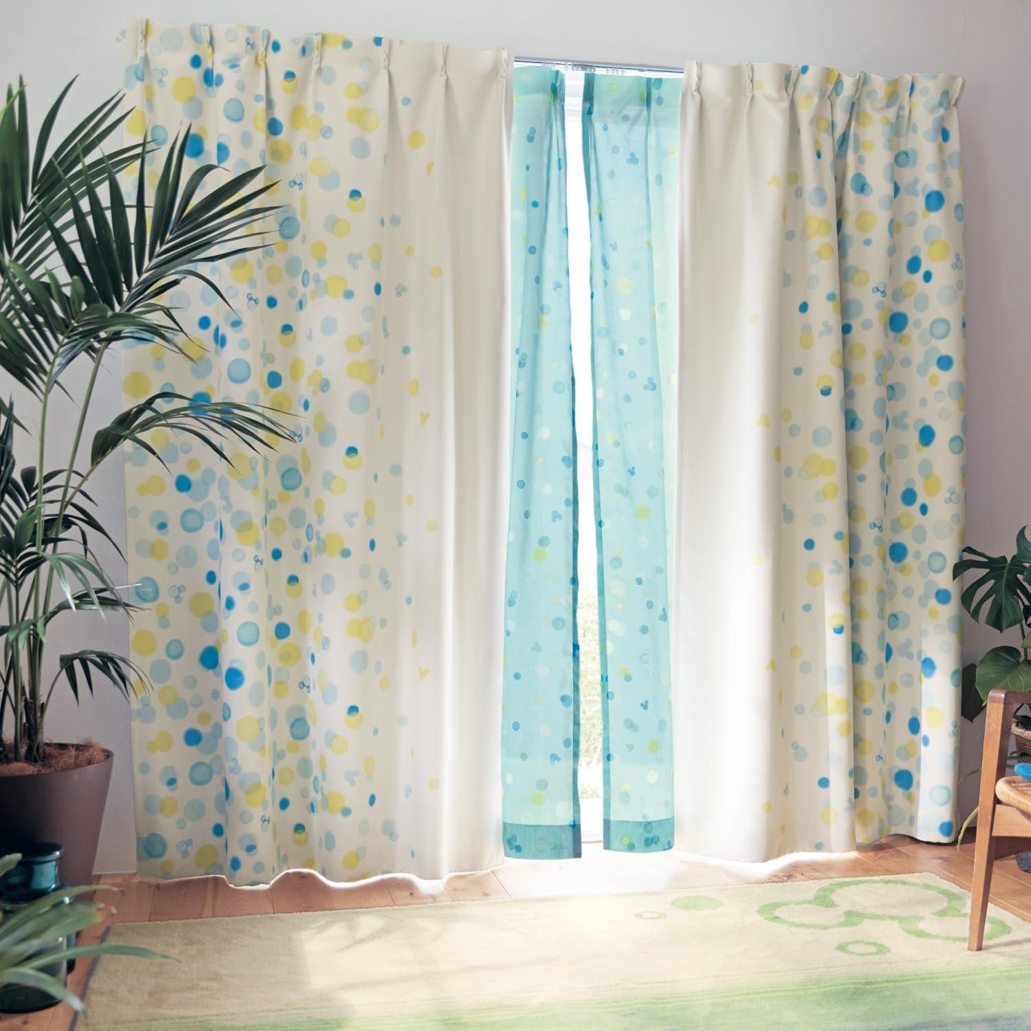 水彩タッチプリントの遮光・遮熱カーテンの商品写真