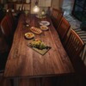 天然木ウォルナット材のダイニングテーブル <4人用/6人用>の商品写真