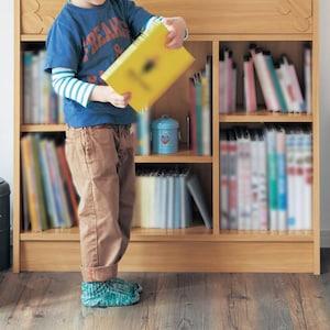 1cmピッチ可動棚付き絵本収納ラック「ミッキーモチーフ」の商品写真