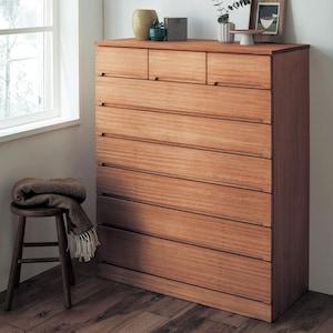 たとう紙が収納できる柿渋仕上げの総桐チェストの商品写真