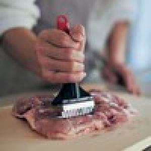 お肉がもっと柔らかくなる肉すじ切りの商品写真