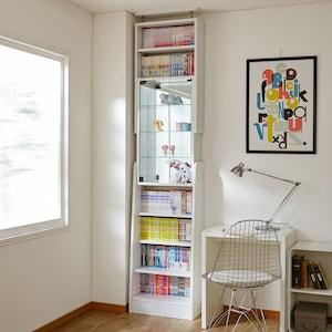 突っ張り薄型コレクションラックの商品写真