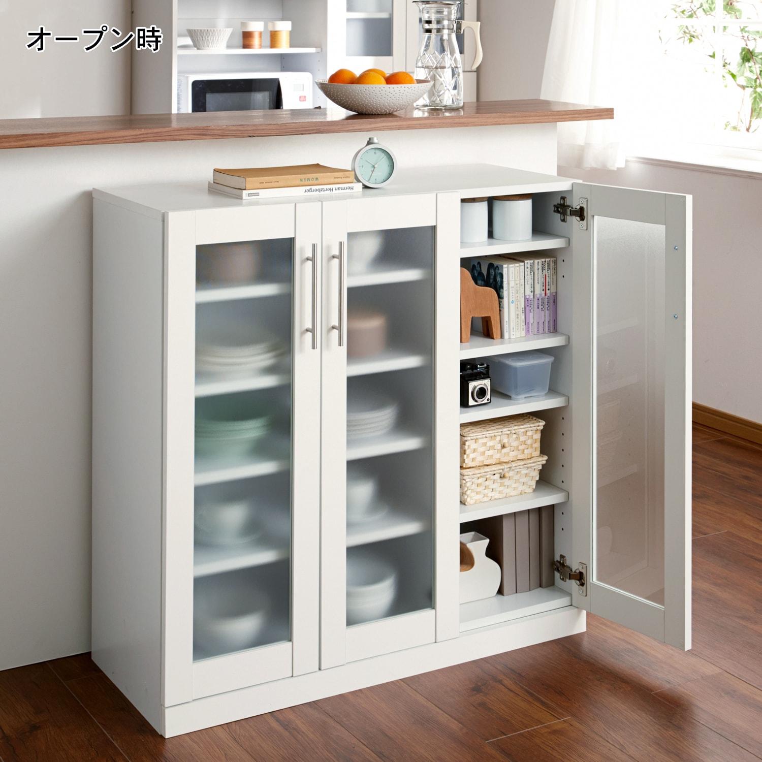 ガラス戸キャビネットの商品写真