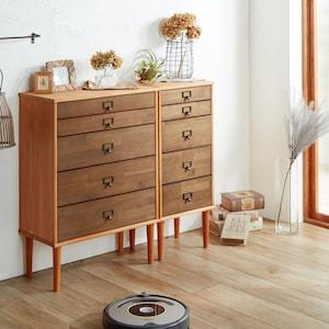 丸脚の木製多段チェストの商品写真