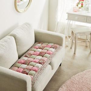 パッチワークのぽこぽこキルトシートクッションの商品写真