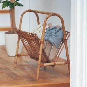 Bohoスタイルのラタンマガジンラックの商品写真