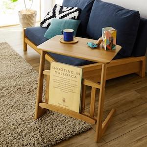 オーク材を贅沢に使用したソファーサイドテーブルの商品写真