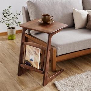 ウォルナット材を贅沢に使用したソファーサイドテーブルの商品写真
