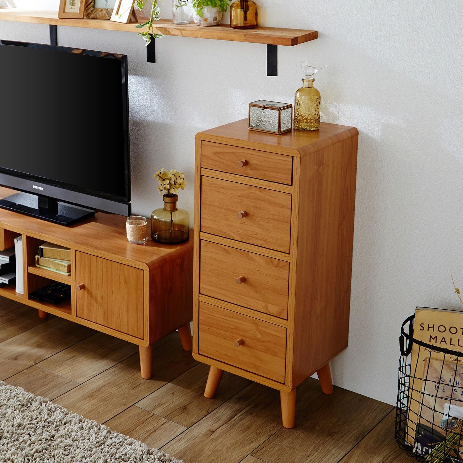 丸みがかわいい北欧調サイドチェストの商品写真