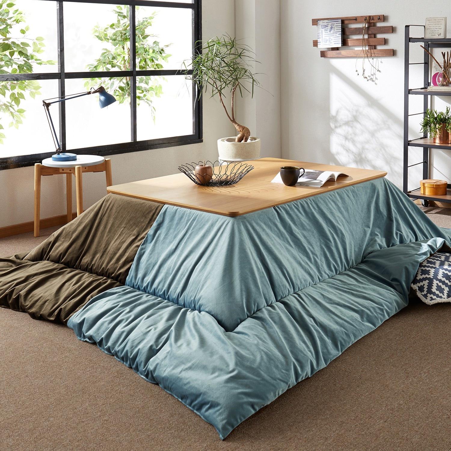 マイクロファイバーのバイカラーこたつ布団の商品写真