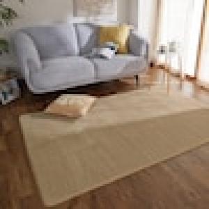 コンパクトに収納できるコーデュロイ調ラグの商品写真