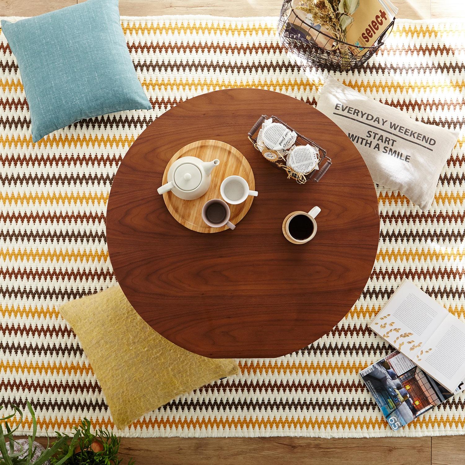 ウォルナット材の折りたたみ式円形リビングローテーブルの商品写真