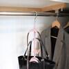 持ち手を引っ掛けるだけで収納!バッグハンガーの商品写真