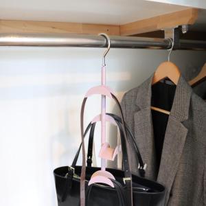 持ち手を引っ掛けるだけで収納!バッグハンガーの商品写真