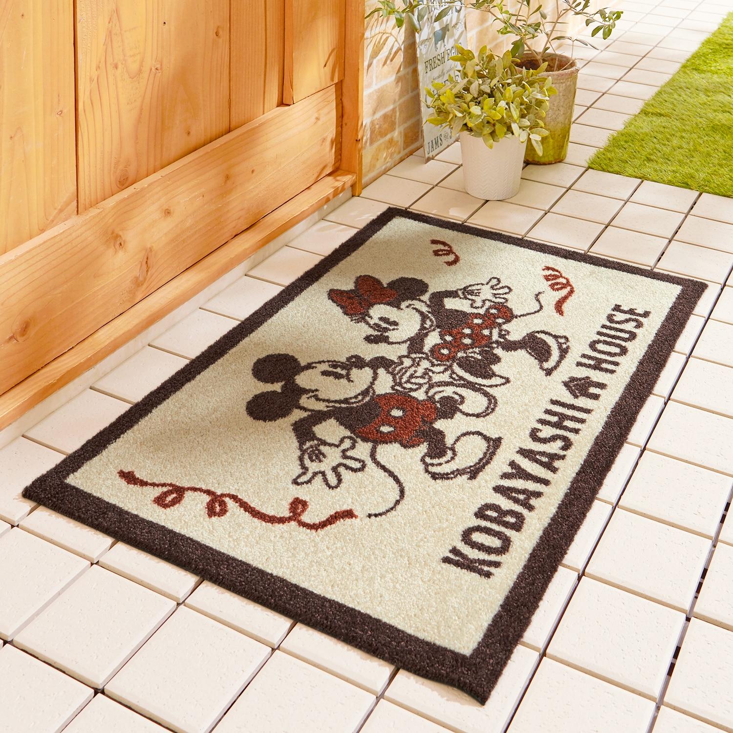 世界に一つの名入れ泥落としマット[名入れ]「ミッキー&ミニー」の商品写真