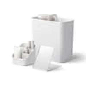 スリムに収納できるメイクボックスの商品写真