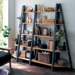 インテリアをオシャレに見せる木製シェルフの商品写真