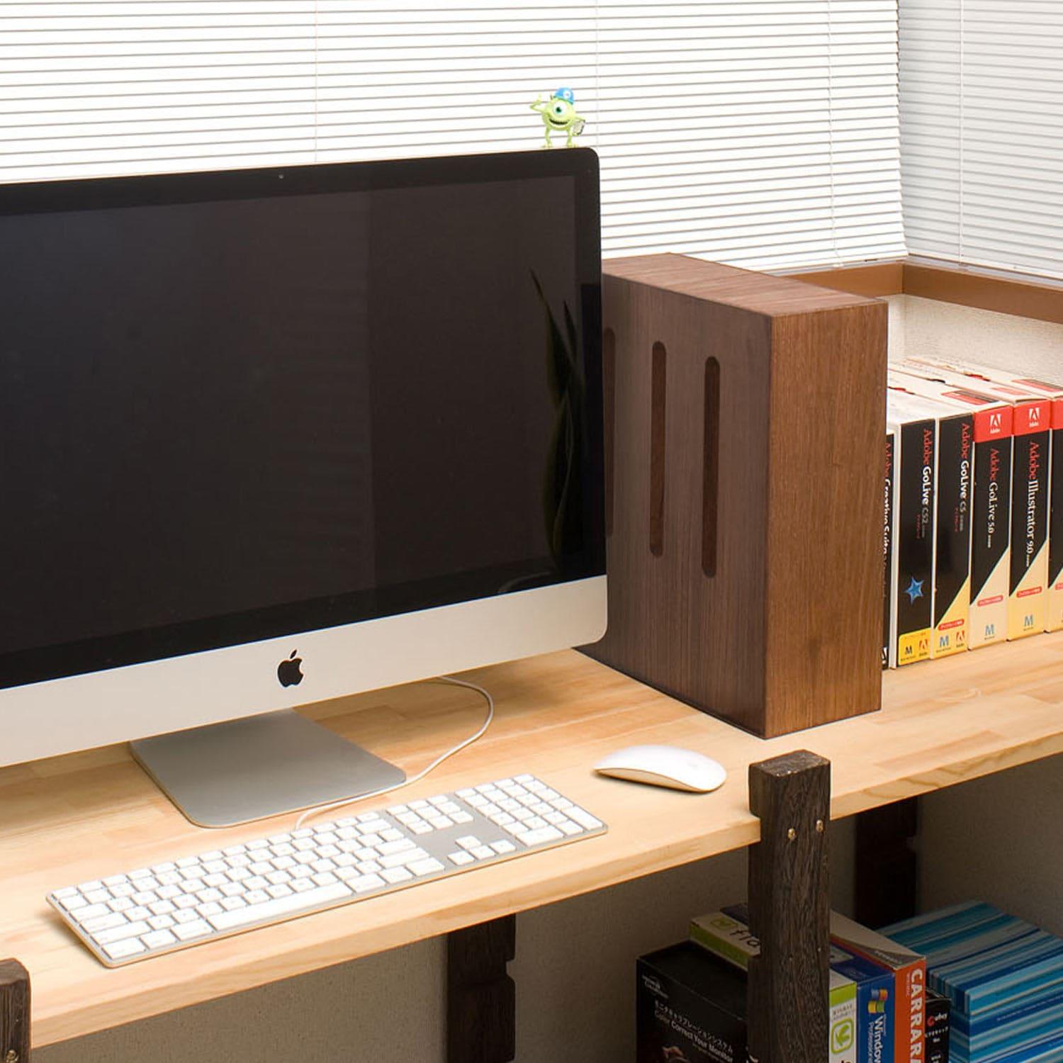 インテリアに馴染むルーター&タップ収納の商品写真