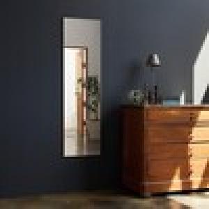 くっきり映る割れない軽量ウォールミラー(アルミフレーム)の商品写真