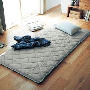 季節によって使い分けるリバーシブル敷布団[日本製]の商品写真