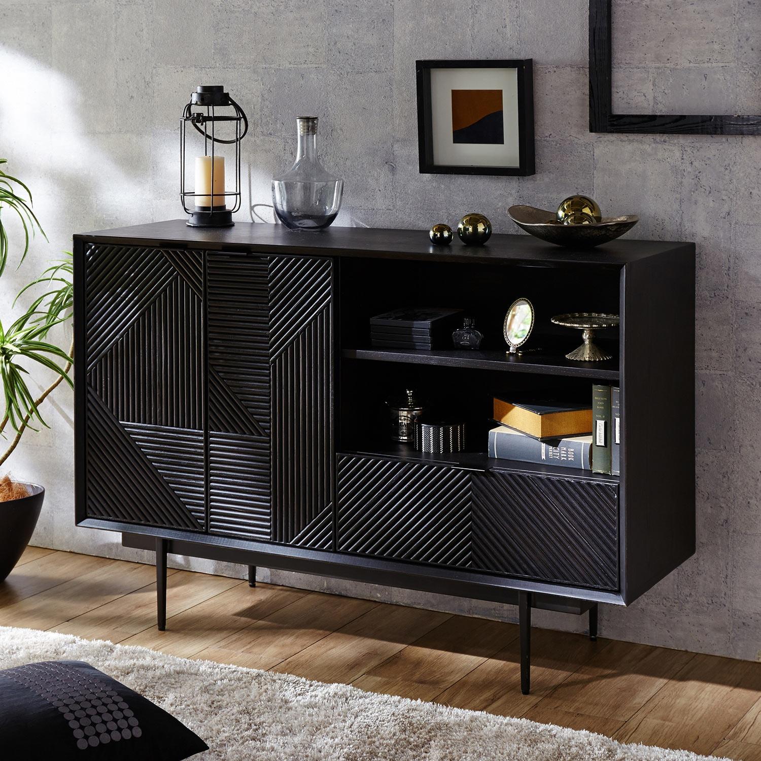 造りにこだわった美しい前板のモダンリビングボードの商品写真