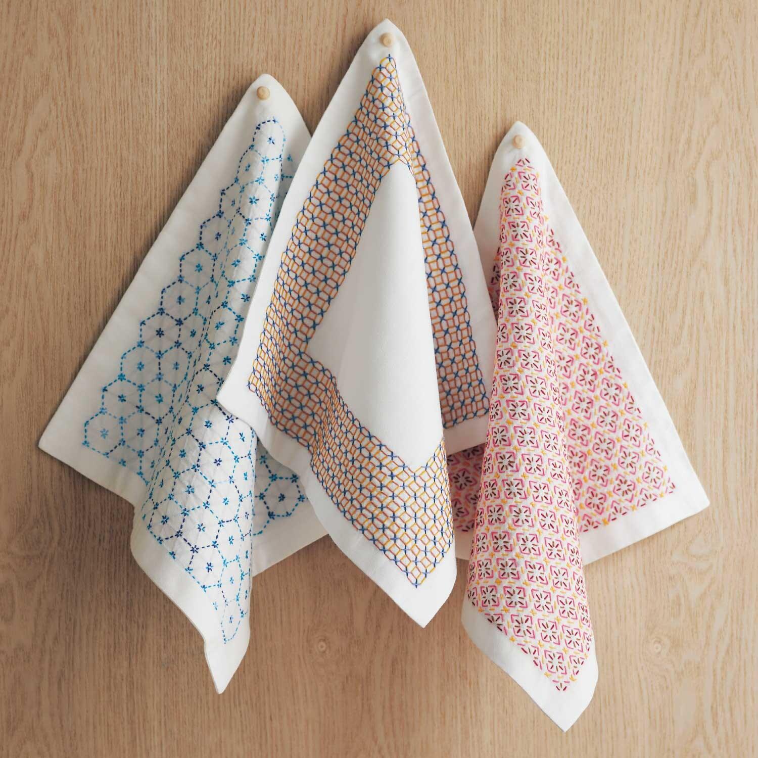 華やぎ刺し子の花ふきん手作りキットの商品写真