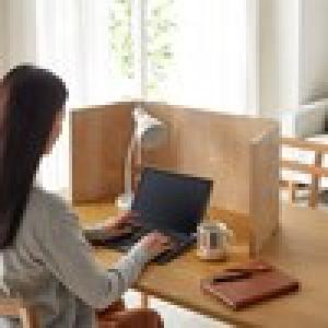 作業や勉強に集中しやすい!木目調どこでも作業パネルの商品写真