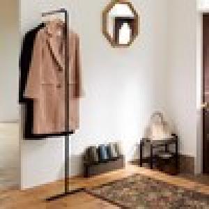 壁に立てかけるコートハンガーの商品写真