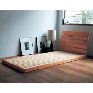 天然木パイン材のコンセント付きすのこローベッドの商品写真