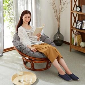 ラタンのクッション付きリラックスパーソナルソファーの商品写真